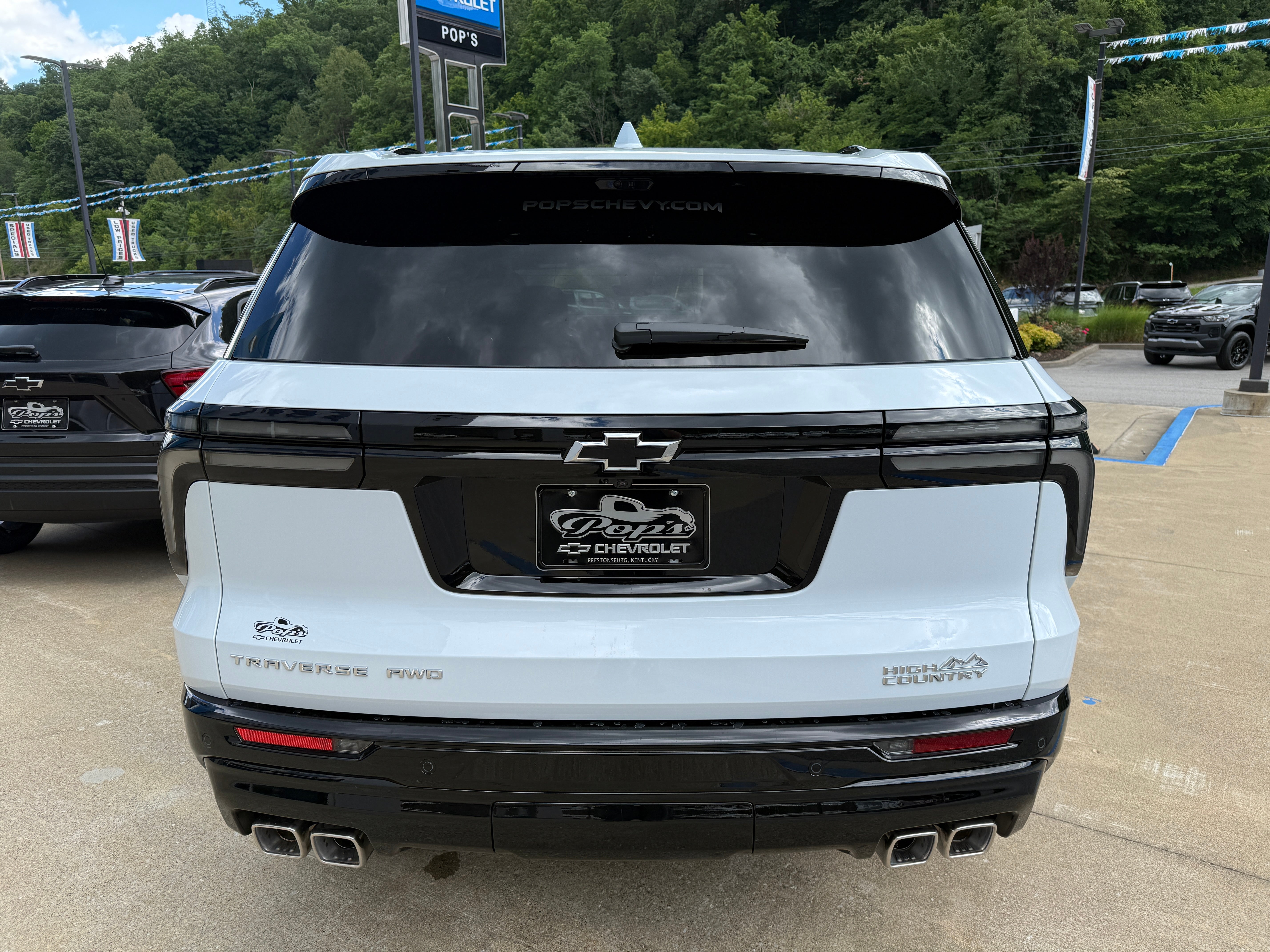 2026 Chevrolet Traverse — detail view