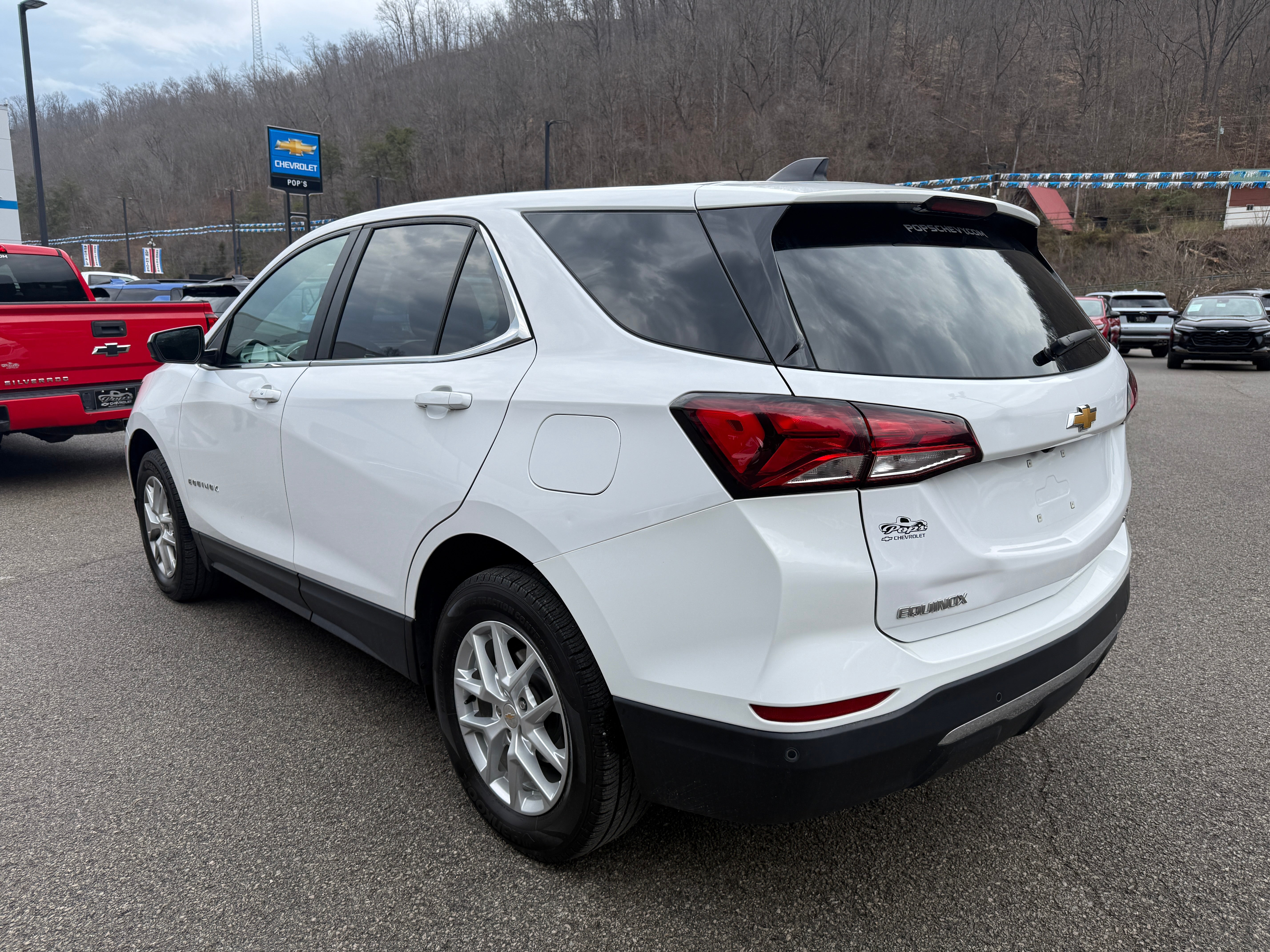 2023 Chevrolet Equinox — interior view