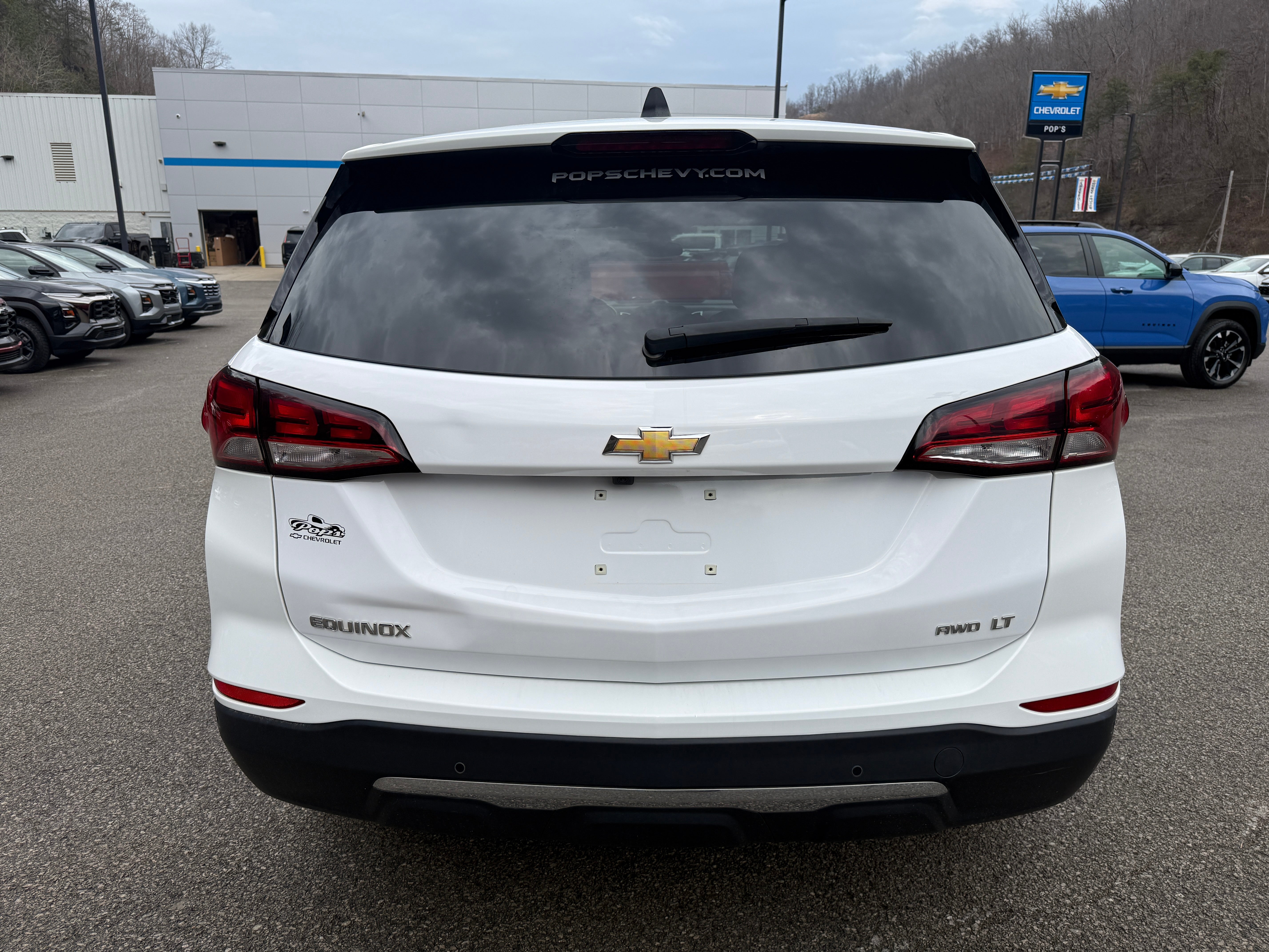 2023 Chevrolet Equinox — detail view