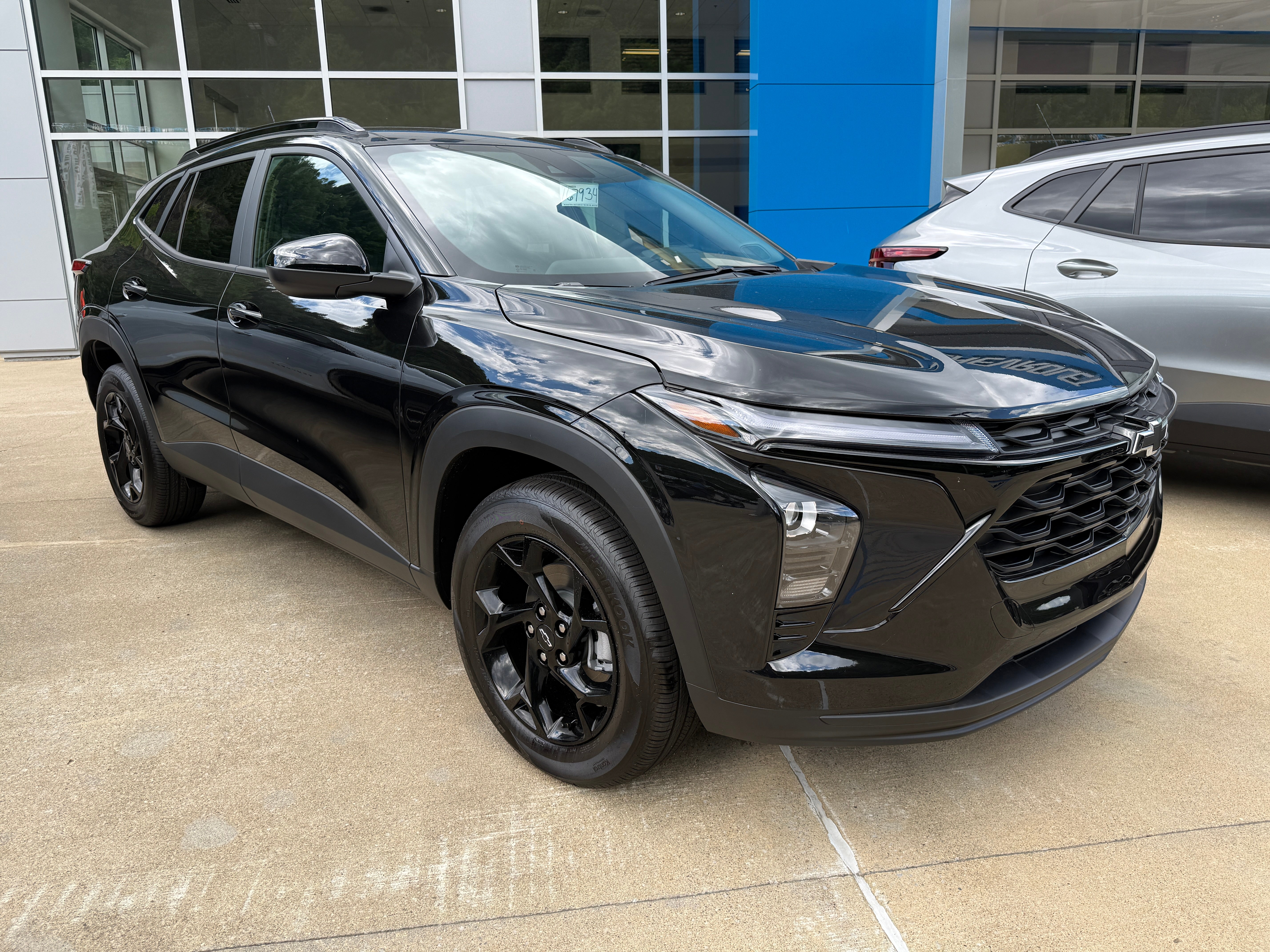 2026 Chevrolet Trax LT in Mosaic Black Metallic — front three-quarter view